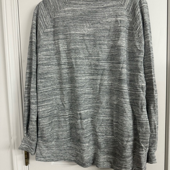 Athleta size Large lycocell modal long sleeveeve Bandha sweatshirt - Picture 4 of 4